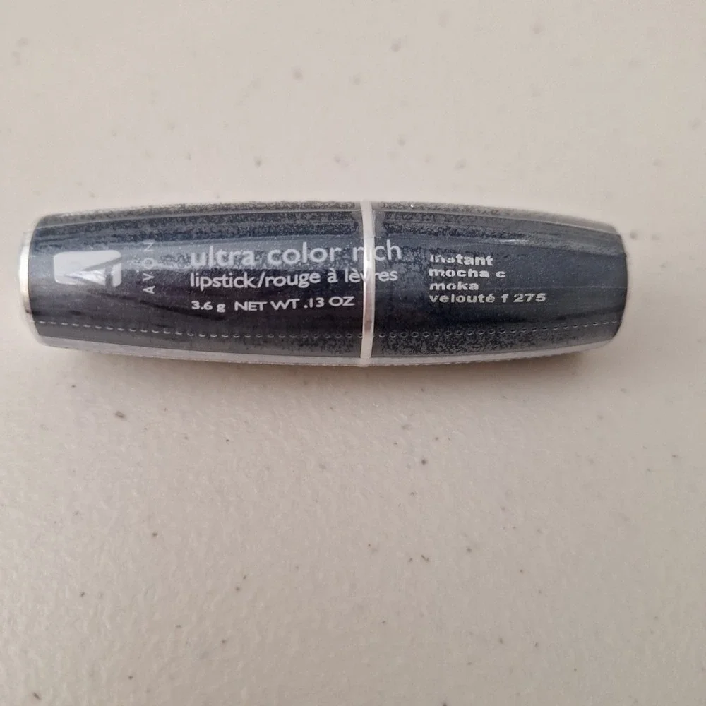 NEW Sealed AVON ULTRA COLOR rich LIPSTICK lip color - INSTANT MOCHA